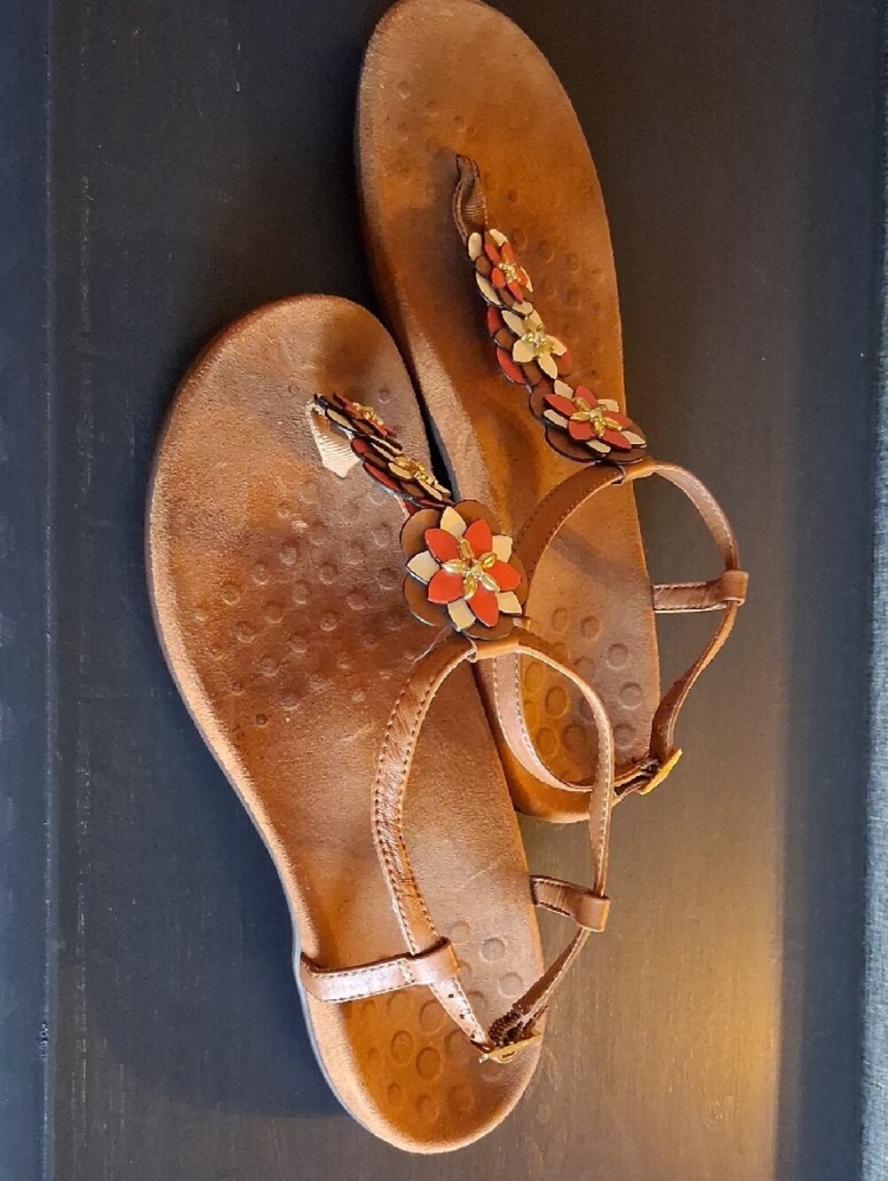 Vionic Brown Paulie T-Strap Sandals with Coral and White Floral Accents - Picture 4 of 14